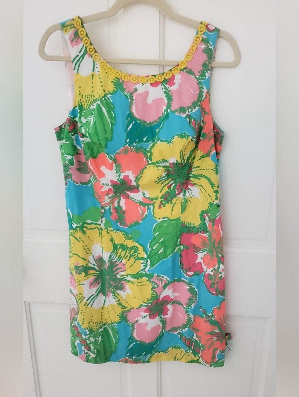 Lilly Pulitzer Ladies Delia Shift Floral Dress Size 8 Yellow Pink Green Blue